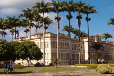 Image ../images/ufv002.jpg